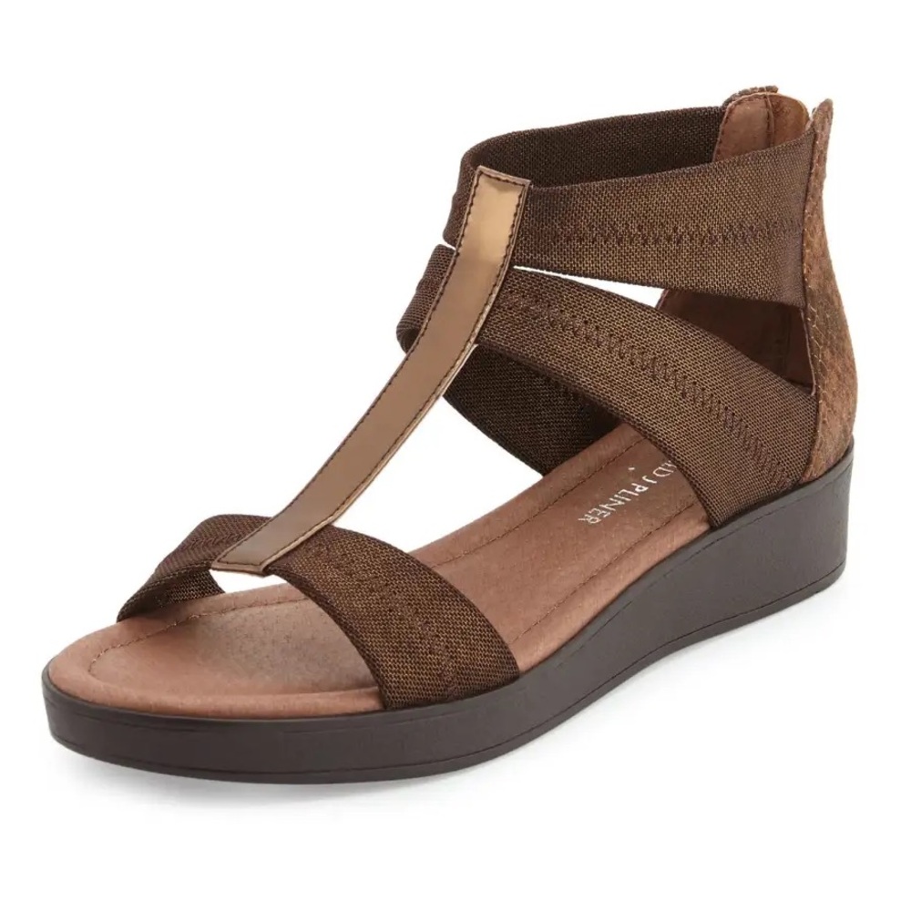 Donald J. Pliner leather/fabric gladiator style sandals / size 9 metallic/bronze